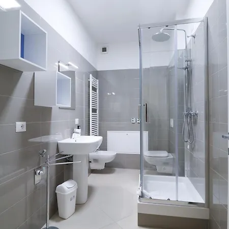 Dimora Del Corso - Private Garage Parking - Centre - Ascensore - Wi Fi Apartament