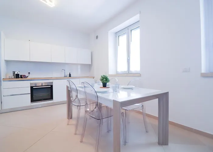 Appartement Dimora Del Corso - Private Garage Parking - Centre - Ascensore - Wi Fi