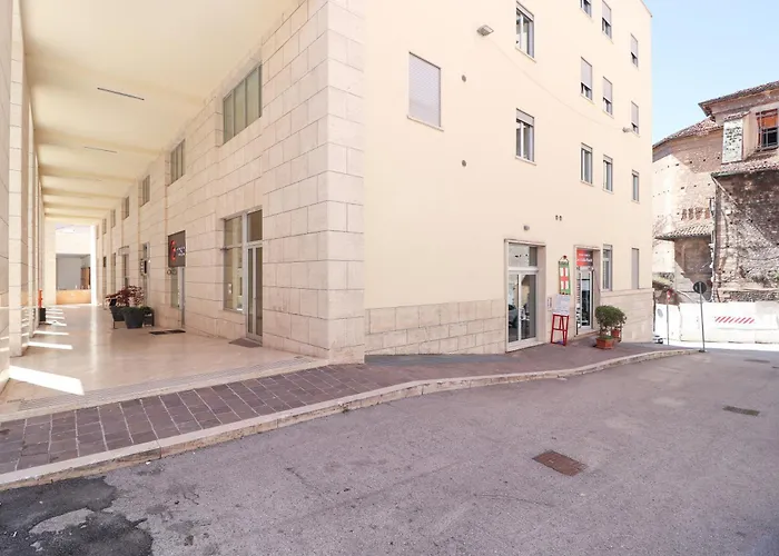 Dimora Del Corso - Private Garage Parking - Centre - Ascensore - Wi Fi LʼAquila