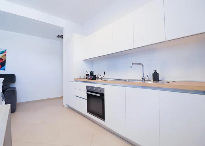 Dimora Del Corso - Private Garage Parking - Centre - Ascensore - Wi Fi *