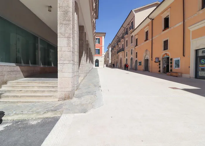 Dimora Del Corso - Private Garage Parking - Centre - Ascensore - Wi Fi LʼAquila