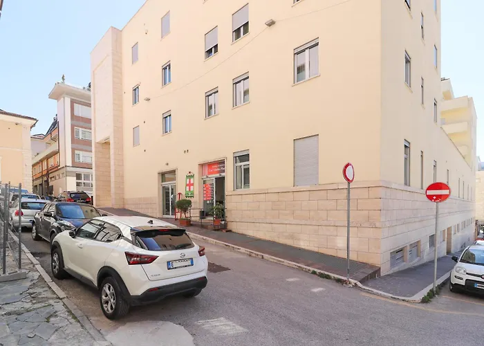 Daire Dimora Del Corso - Private Garage Parking - Centre - Ascensore - Wi Fi *