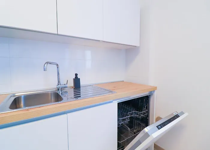 Dimora Del Corso - Private Garage Parking - Centre - Ascensore - Wi Fi Appartement LʼAquila