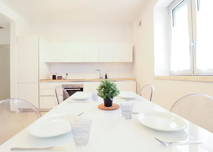 Dimora Del Corso - Private Garage Parking - Centre - Ascensore - Wi Fi Appartement